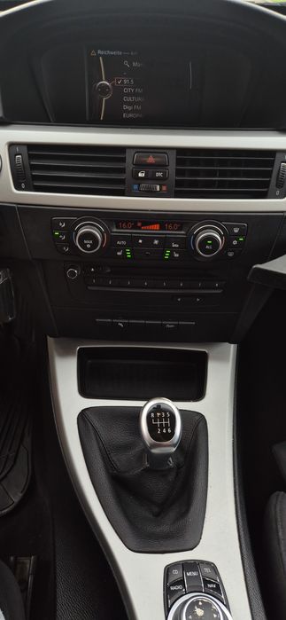 Bmw 320 facelift /euro5/navi/xenon