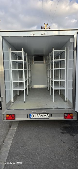 Inchiriez remorca frigorifica pentru orice tip de  eveniment