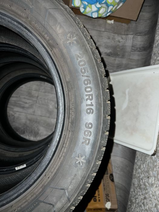 Резина зима 205.60.р16