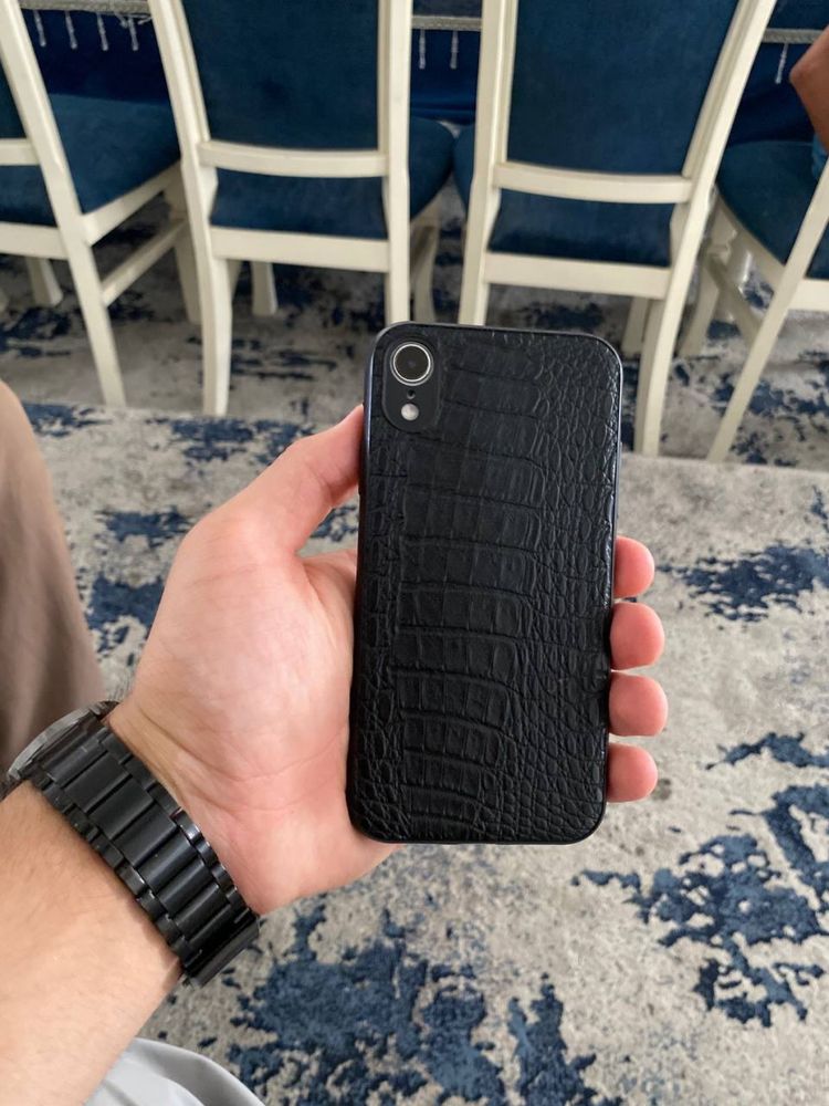 Iphone xr sotiladi