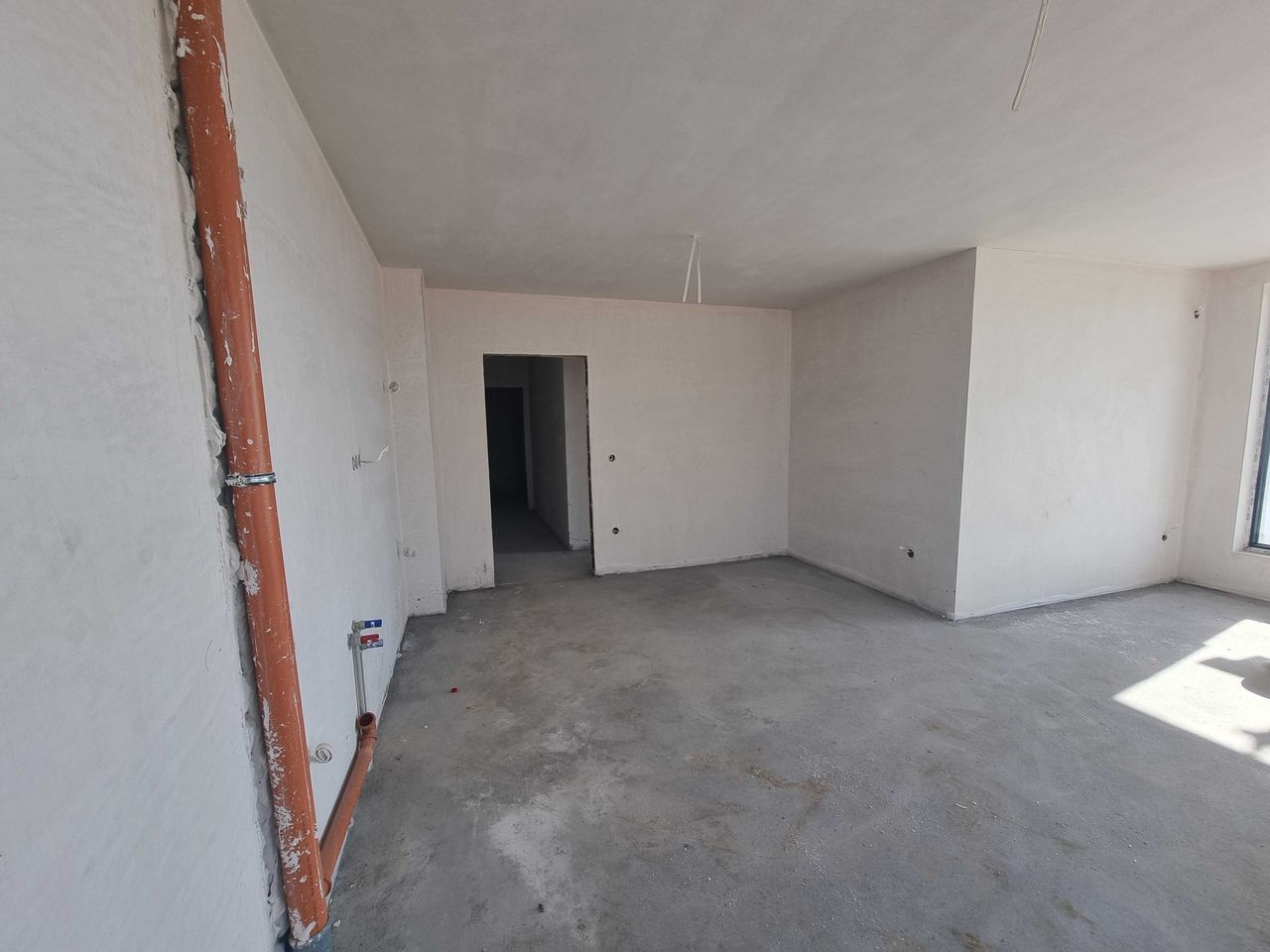 Продава се Тристаен апартамент в Благоевград, Освобождение - 106 кв.м за 846 €/кв.м - Снимка #2