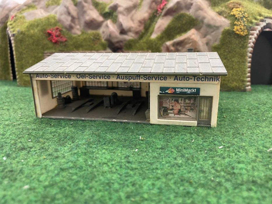 Сгради за макет на влак диорама пост H0 1:87 ЖП моделизъм