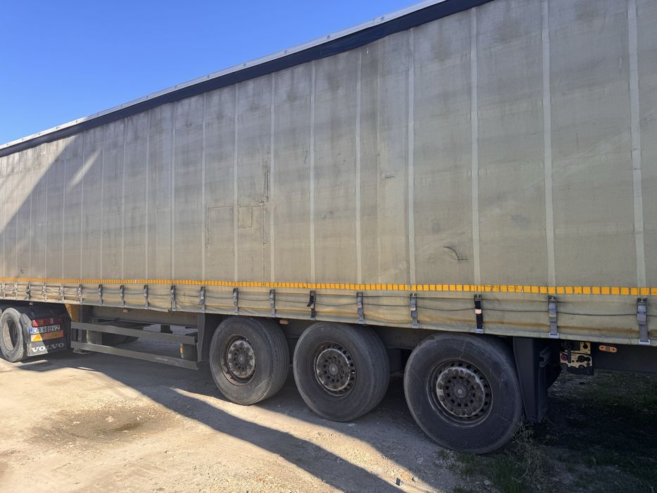 Ansamblu Volvo FH12 440 +Schmitz standard