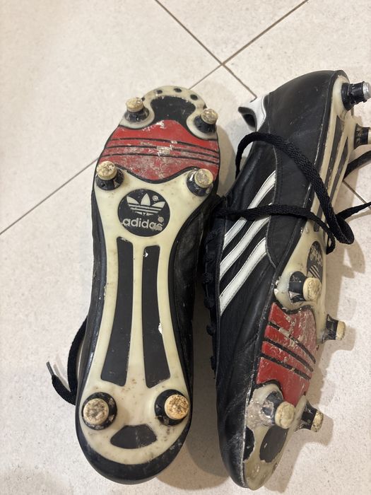 Ghete fotbal Adidas WORLD CUP
