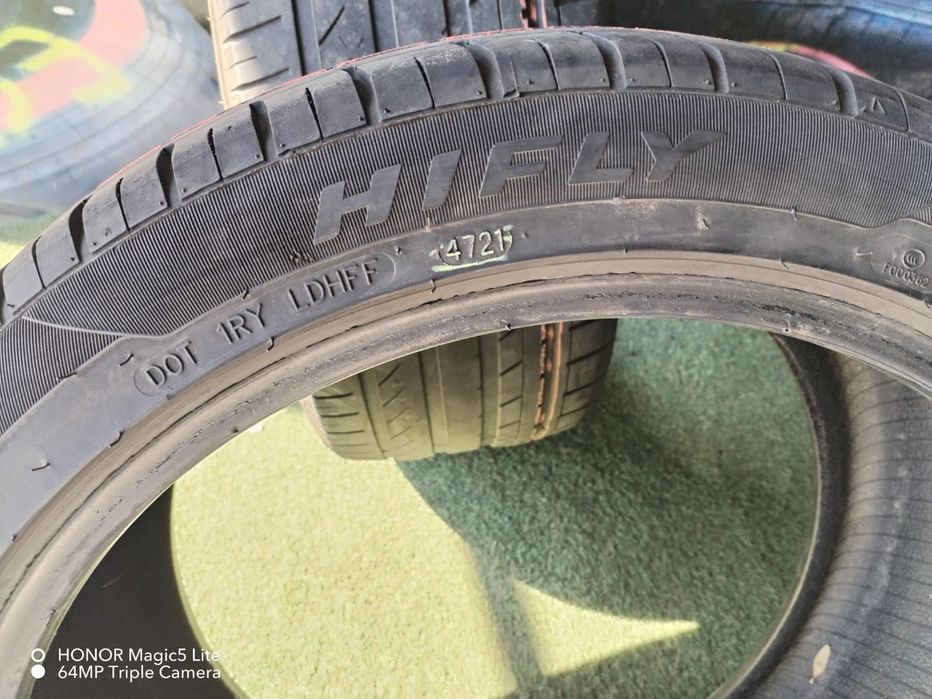 275 35 19 Haida dot 2021