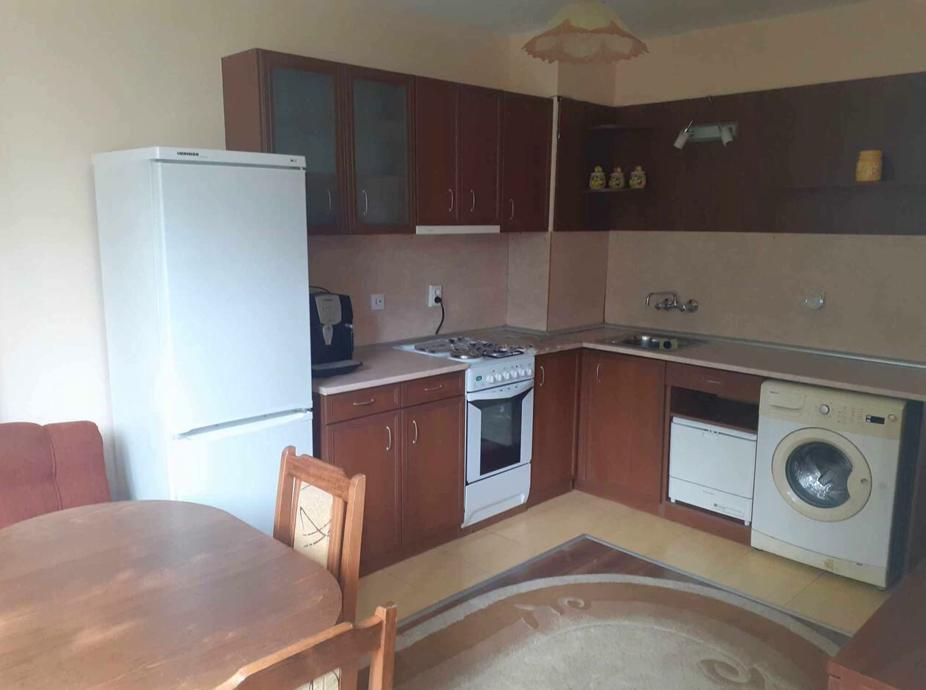 Дава се под наем Тристаен апартамент в София, Зона Б-5 - 60 кв.м за 650 € - Снимка #1