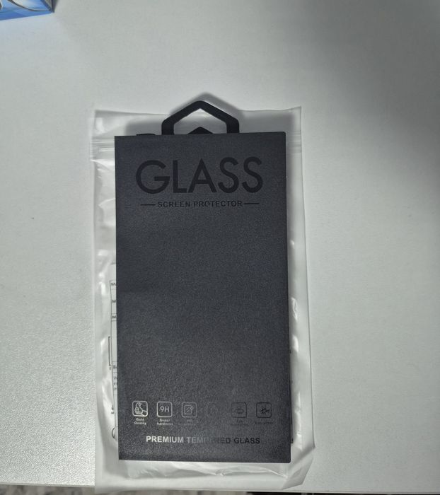 Folie protecție  pentru  display telefon Samsung  S 24  -  set a 3 buc