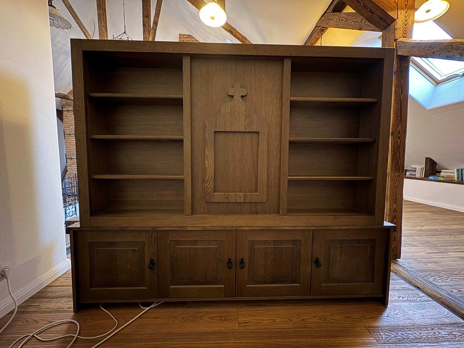 Mobila la comanda (lemn masiv)