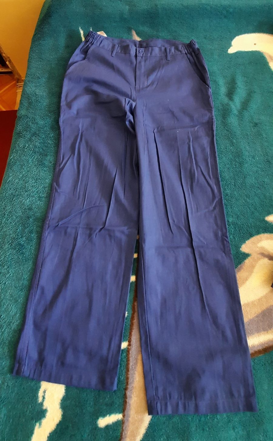 Salopeta Noua Bluza si Pantaloni