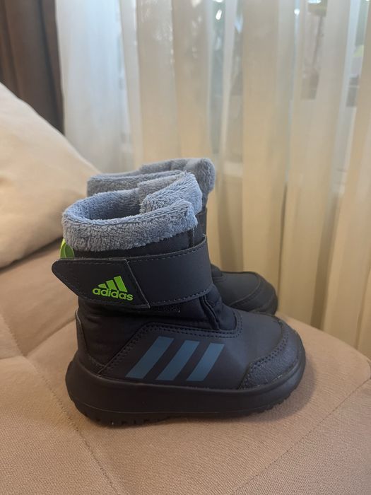 Детски апрески adidas 22-номер