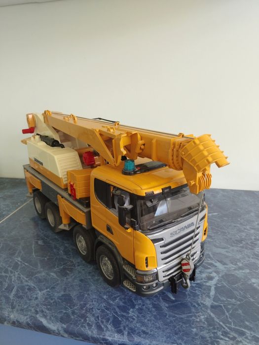 Bruder Scania Кран Liebherr — Игрушка в отличном состоянии!