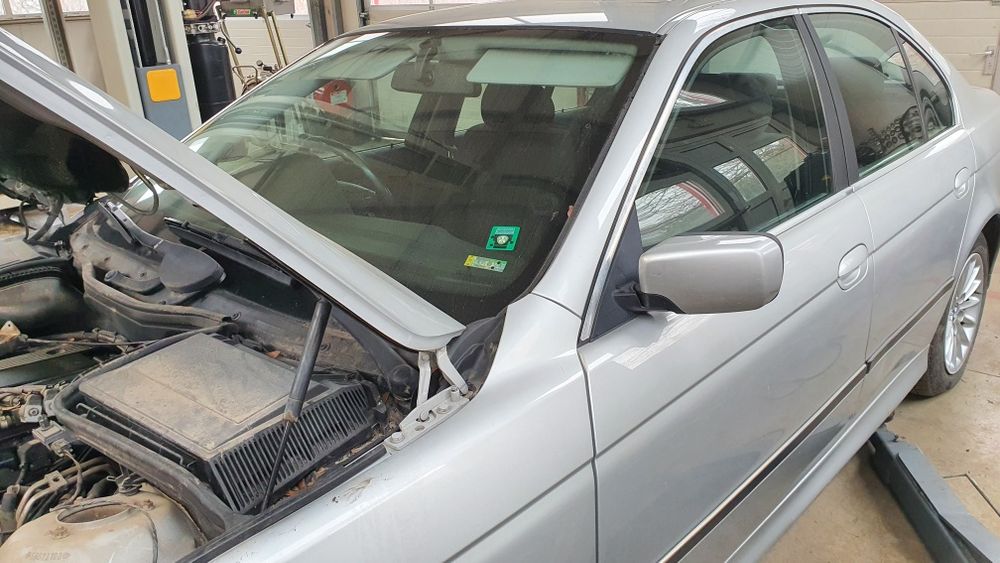 BMW E39,  523, БМВ Е39, климатик работещ,  АГУ, 2000г