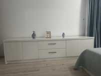 Comoda Living/ dormitor din PAL alb-lucios