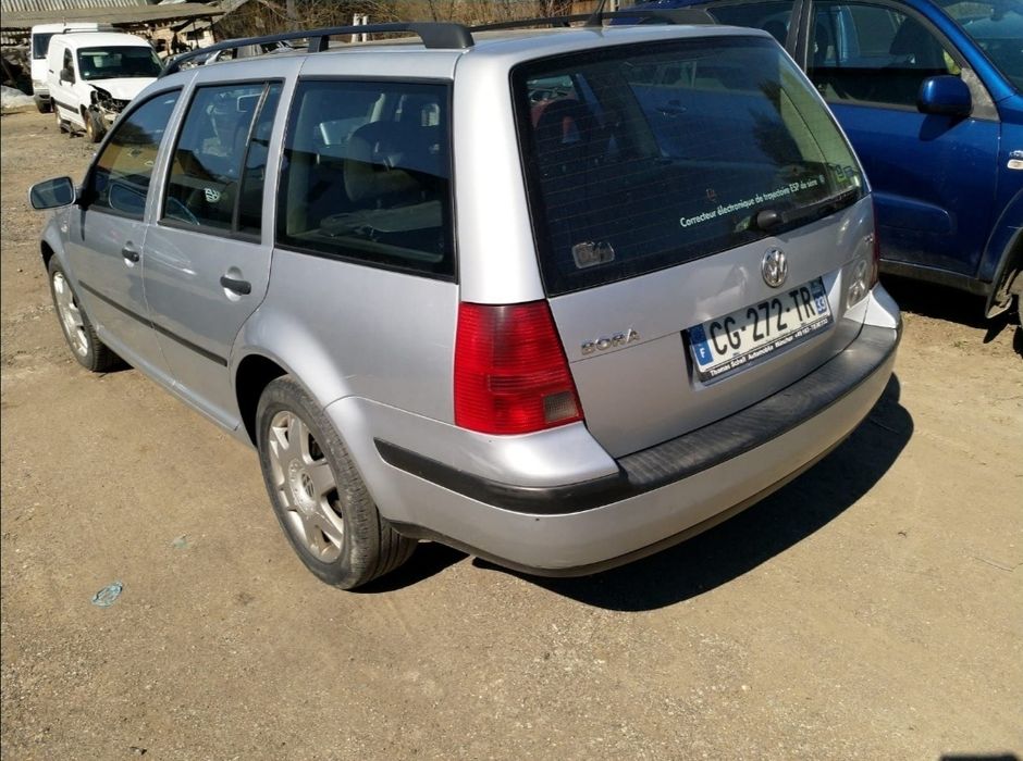 Macara / geam stanga dreapta fata spate vw bora break 1.4i axp