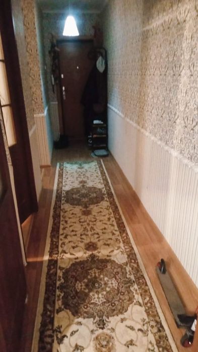 Продам 3-х комнатную м-н Айгуль