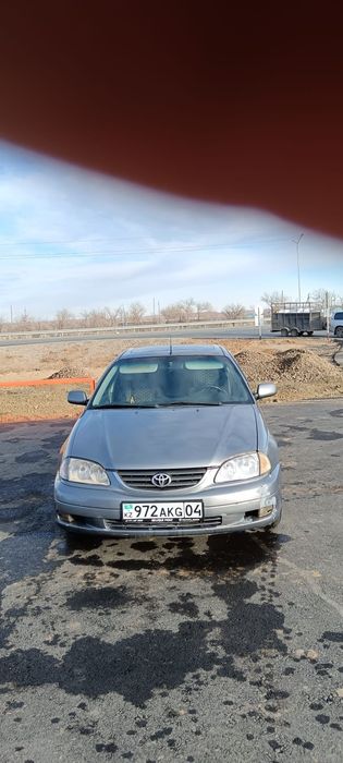 Продам тойота авенсис