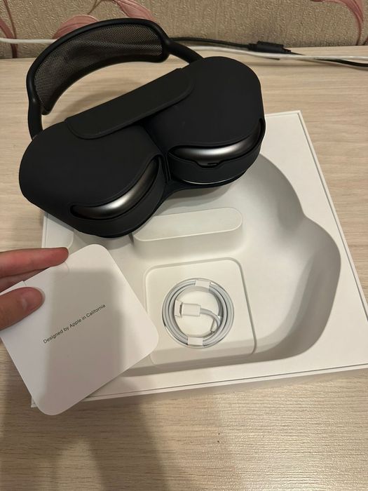 Air pods max  состояние как новое