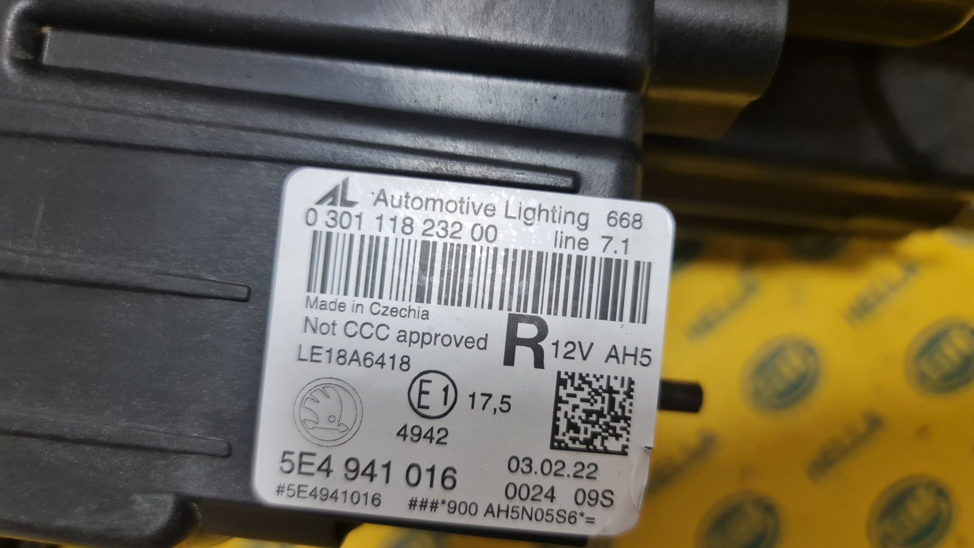 Faruri Far led Skoda Octavia 4 IV 2020+ 5E1941016