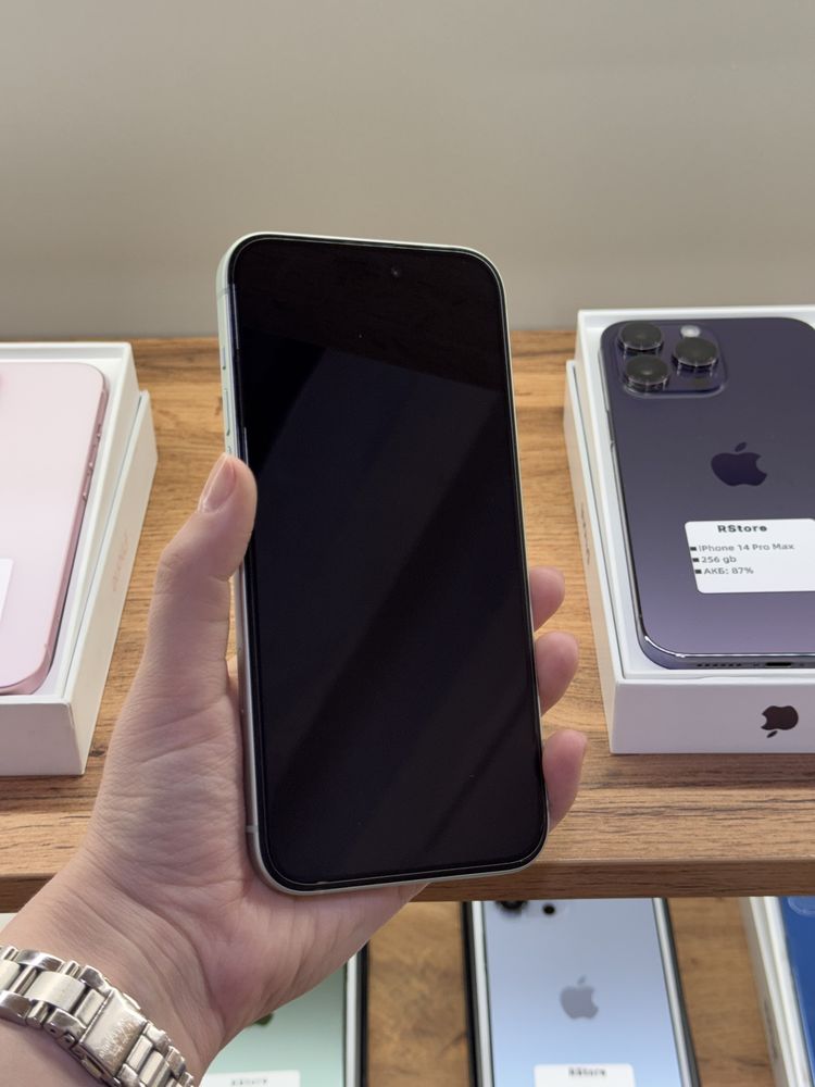 Iphone 15 Plus , 128 gb