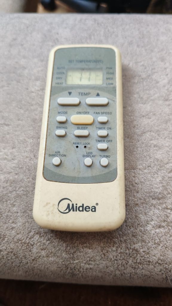 Климатик Midea 12
