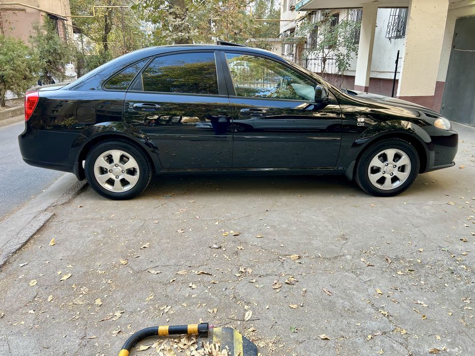 Gentra-2023 3-поз. Навороченная, не битая не крашеная