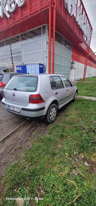 Vand VW Golf 4 1.4 benzina