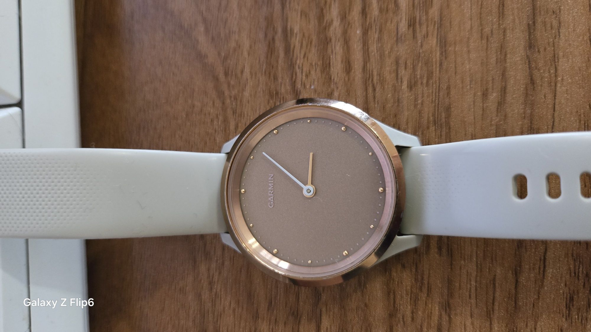 Garmin vivomove 3s