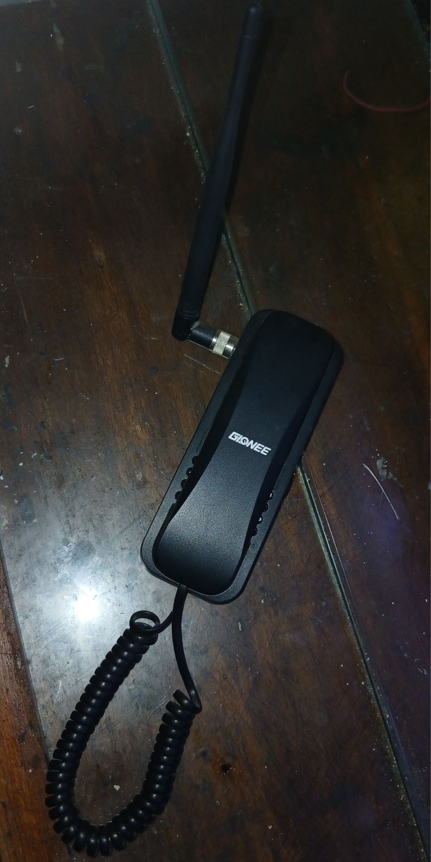 Telefon sotiladi