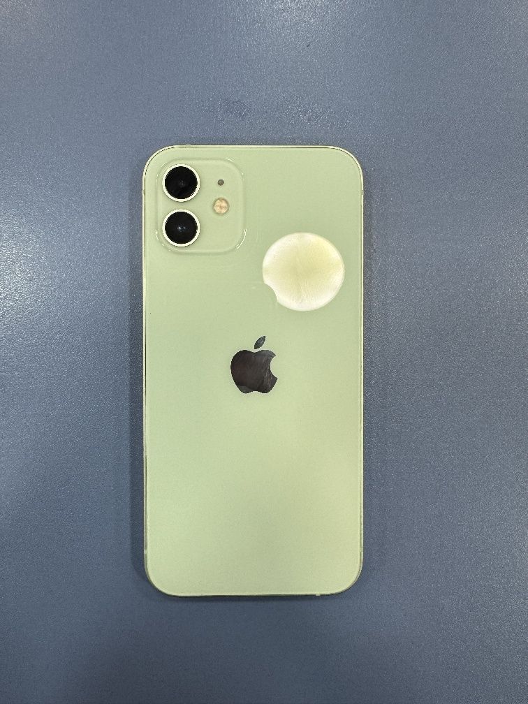 iPhone12 отлично състояние