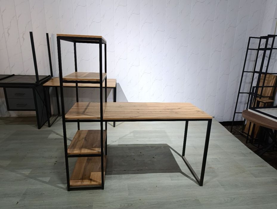 Стол писменный от производителя