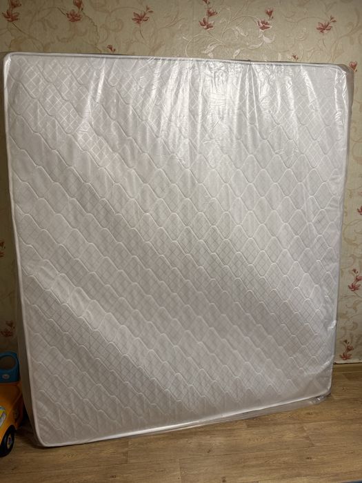 Продам новый матрас . Размер 2м на 1.8м