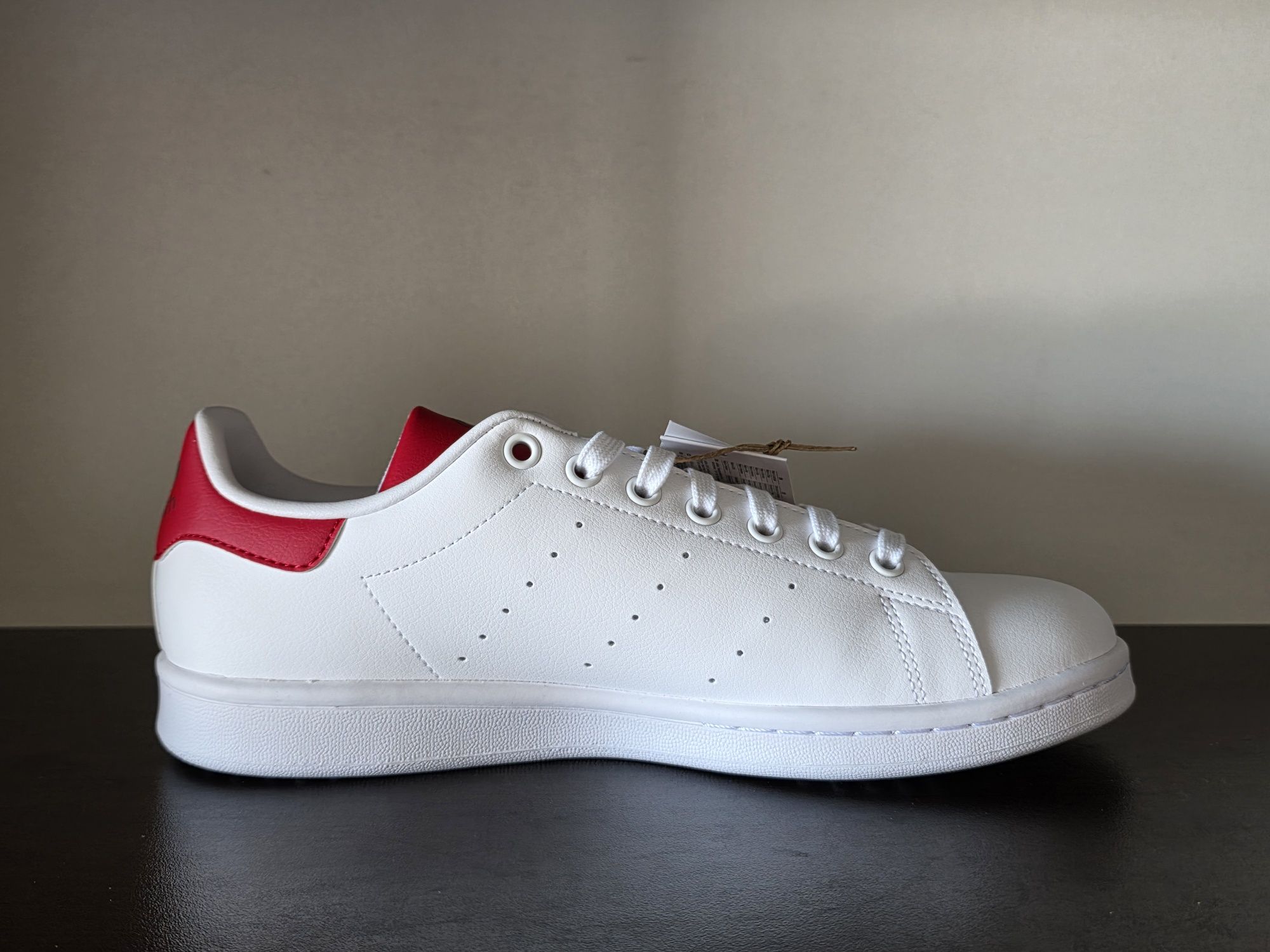 Adidas Stan Smith Налични 42н 26.5см/42.5н 27см/44н 28см