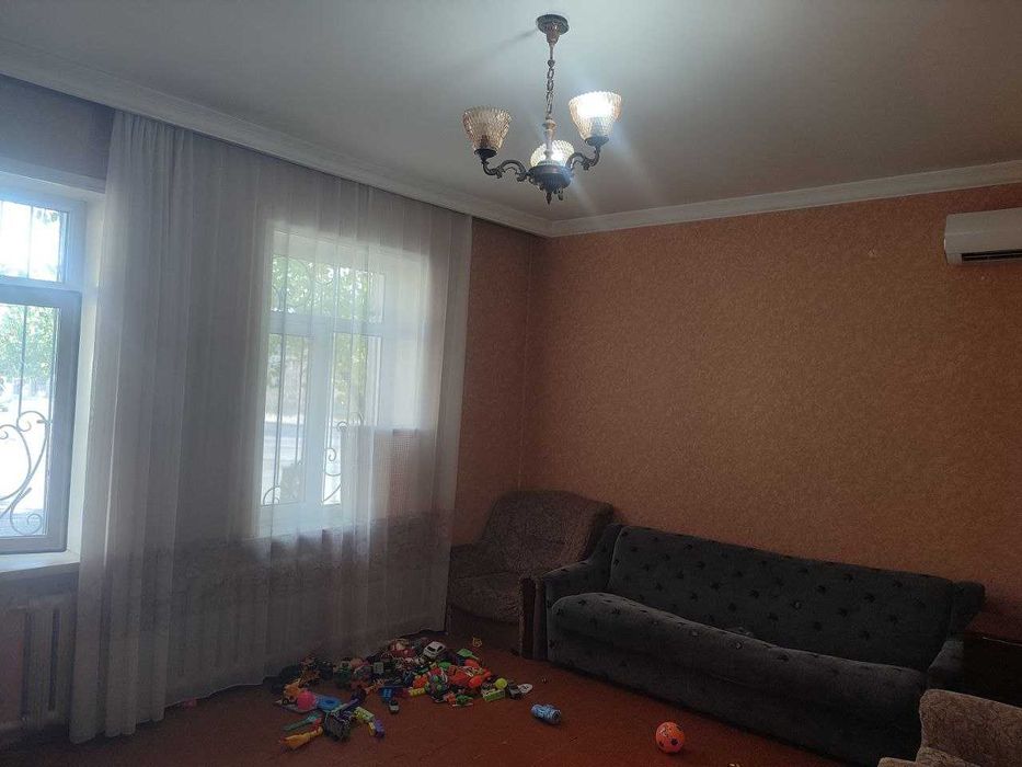 Дом на участке 4.3 сотки 5 комнат недалеко Кадышева