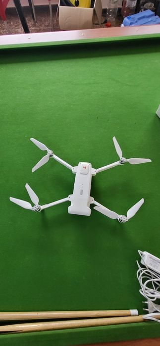 Drona fimi x8 se