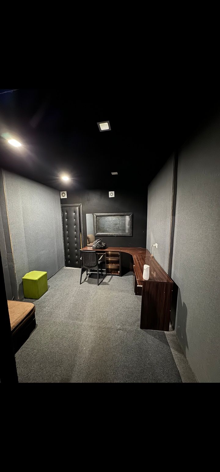 Studio arendaga joyimiz yol yuzida