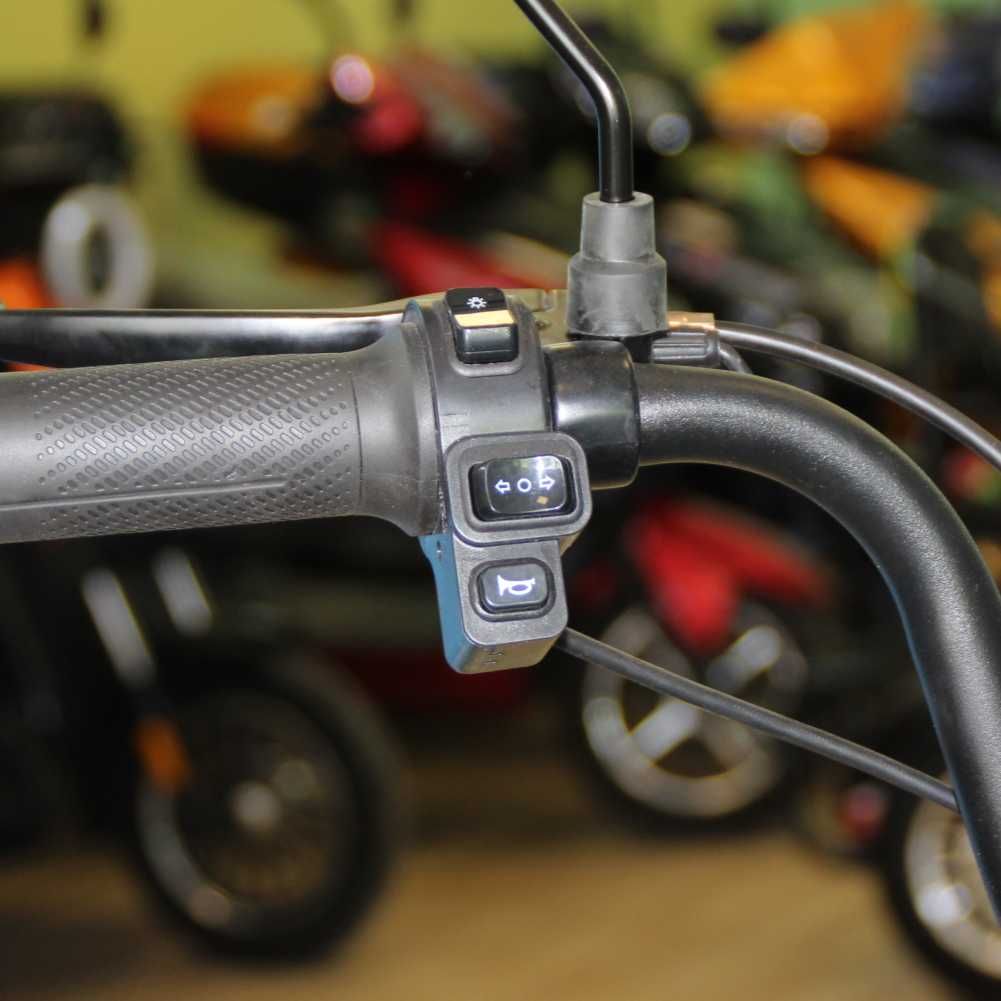 Електрически скутер с педали MaxMotors 500W/48V/15Ah – BLUE