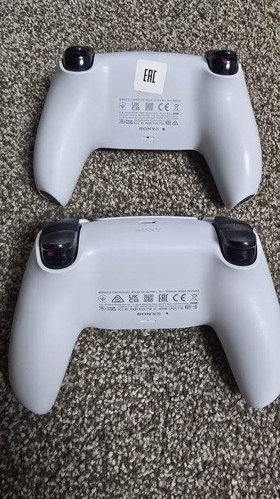 PS 5 с играми и 2 джостика