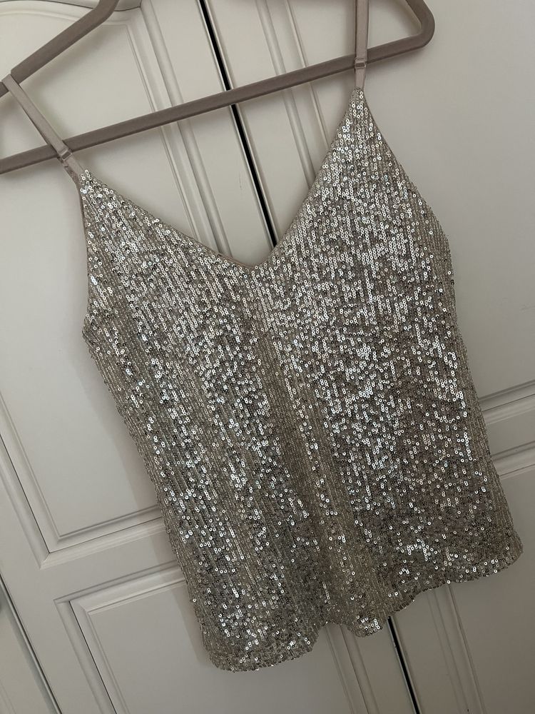 Топ с пайети new collection