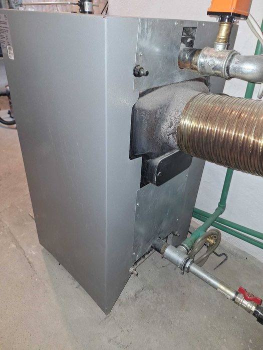 Centrala lemne fonta 23Kw, stare perfecta