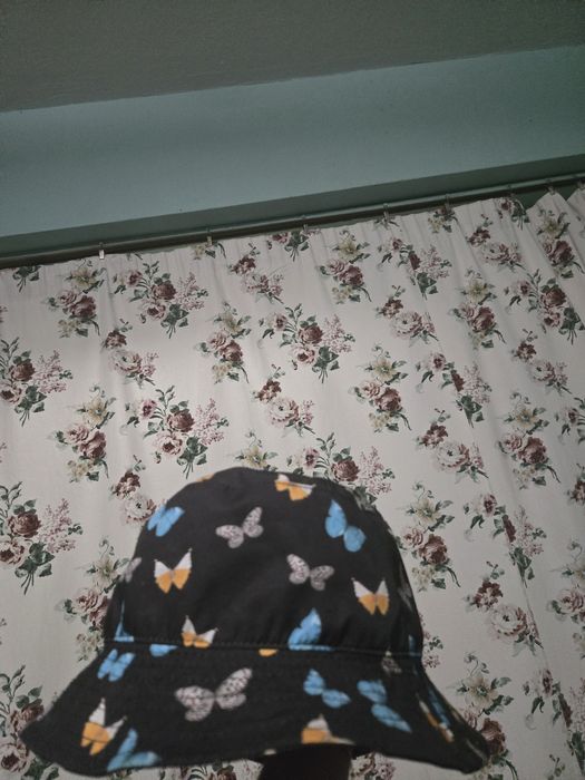 Шапка тип идиотка