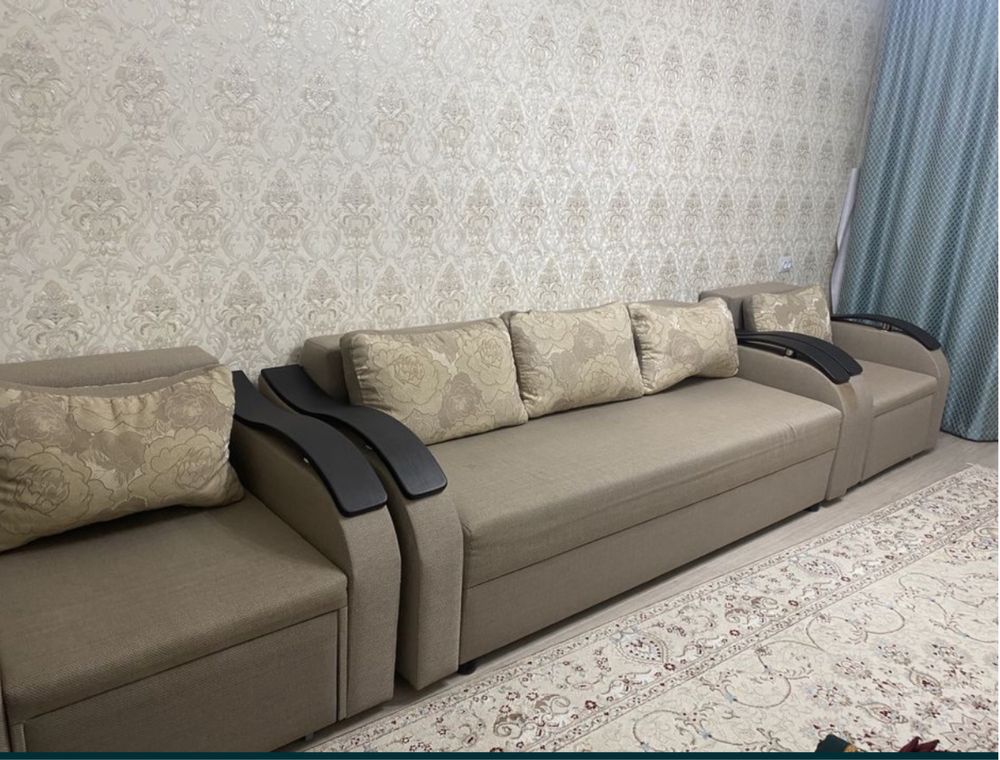 Продаю диван+2кресла