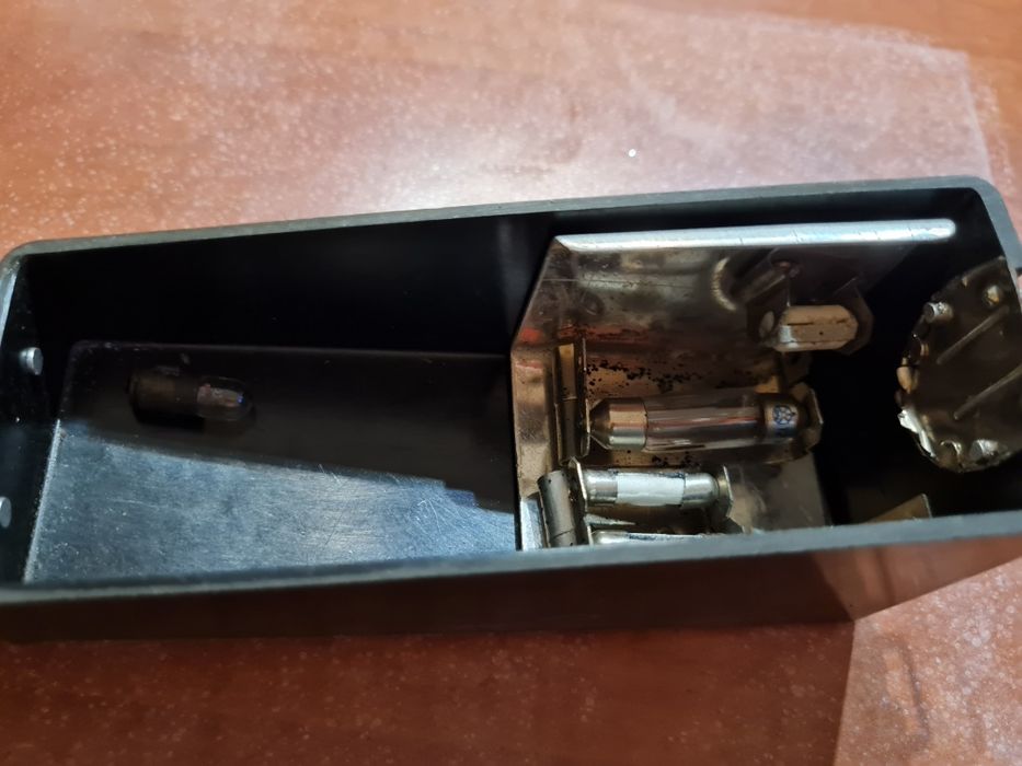 Много стари крушки(ретро)