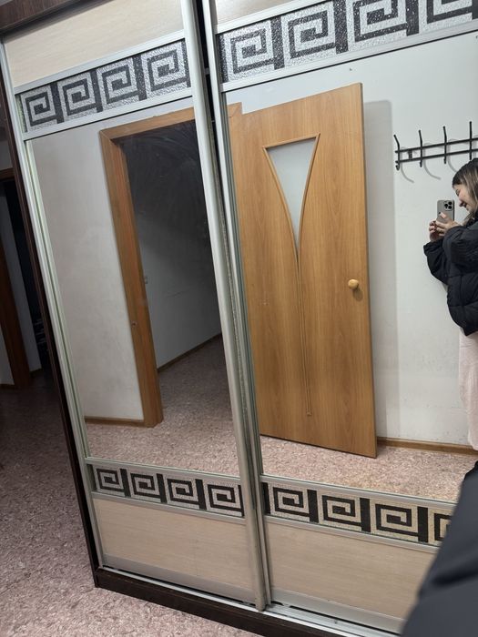 Поодам шкаф купейный в рабочем состоянии