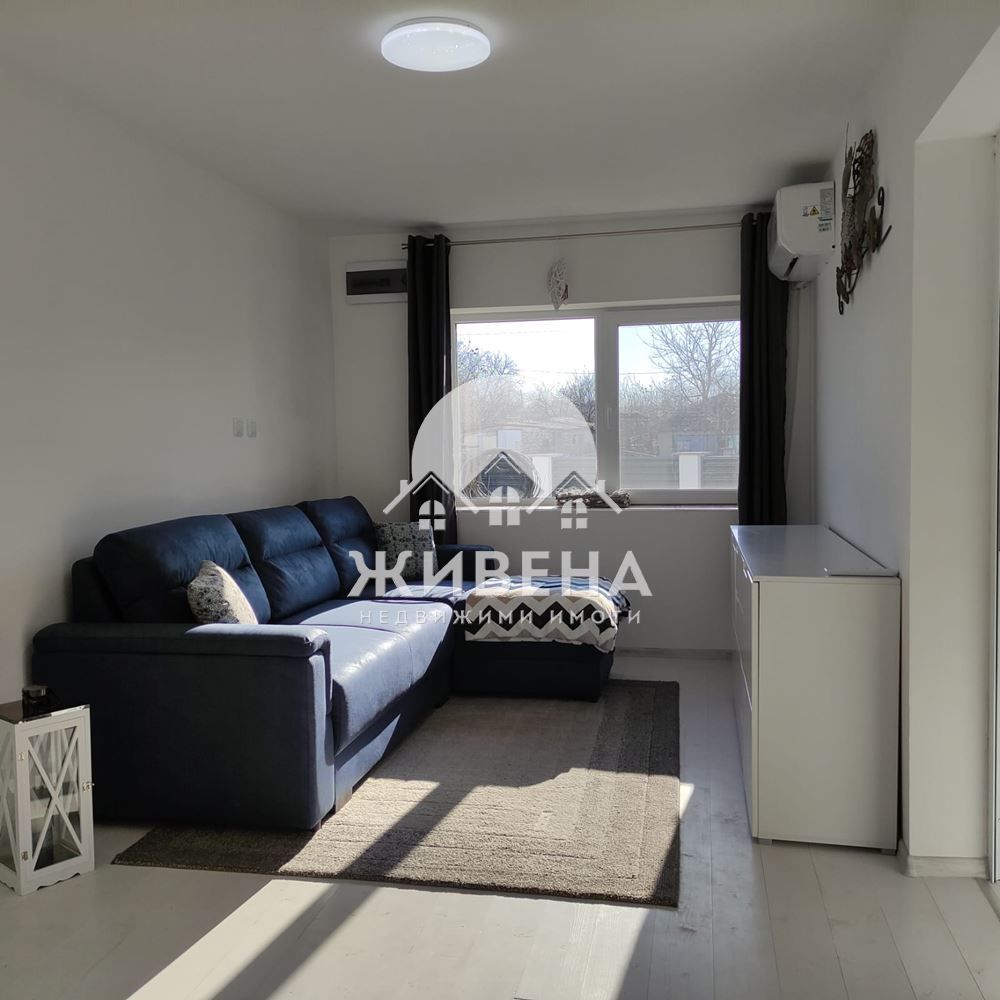 Продавам модерна къща в с.Гурково, площ 150 кв.м