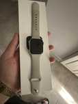Apple Watch SE (GEN2) 40mm Starlight Ai Star CEL