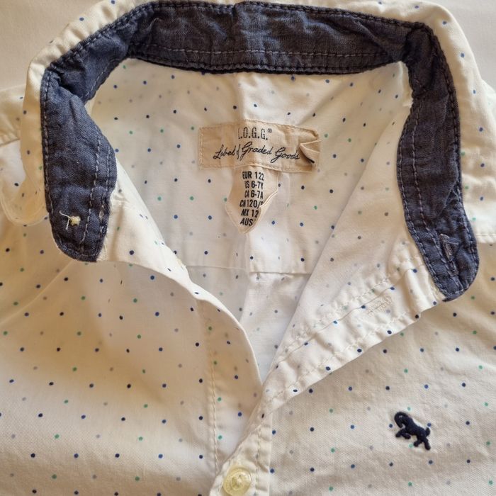 Детска бяла риза H&M и син панталон  Esprit, размер 122 см.