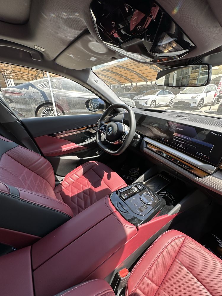 BMW i5 35L yurgan Luxary