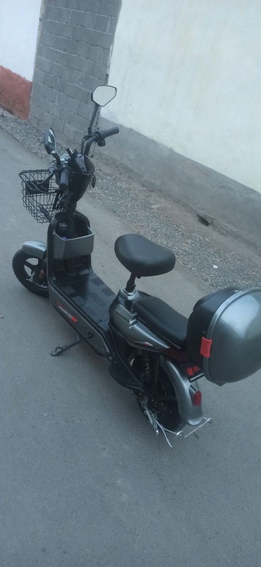 sukuter bonwi chontak madel