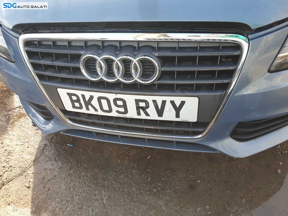 Bara Spoiler Fata FARA Grila cu Emblema Audi A4 B8 2008 - 2012 Culoare LX5X [C1816]