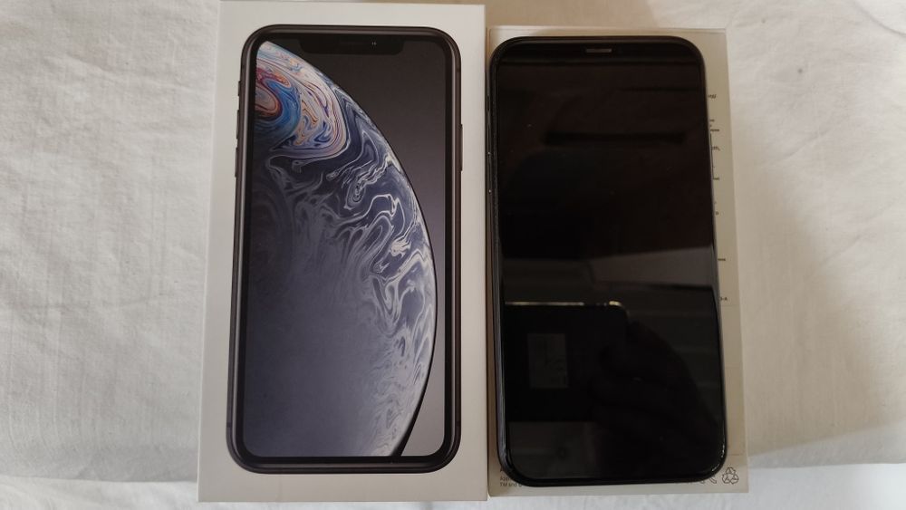 Telefon iPhone XR 64 GB